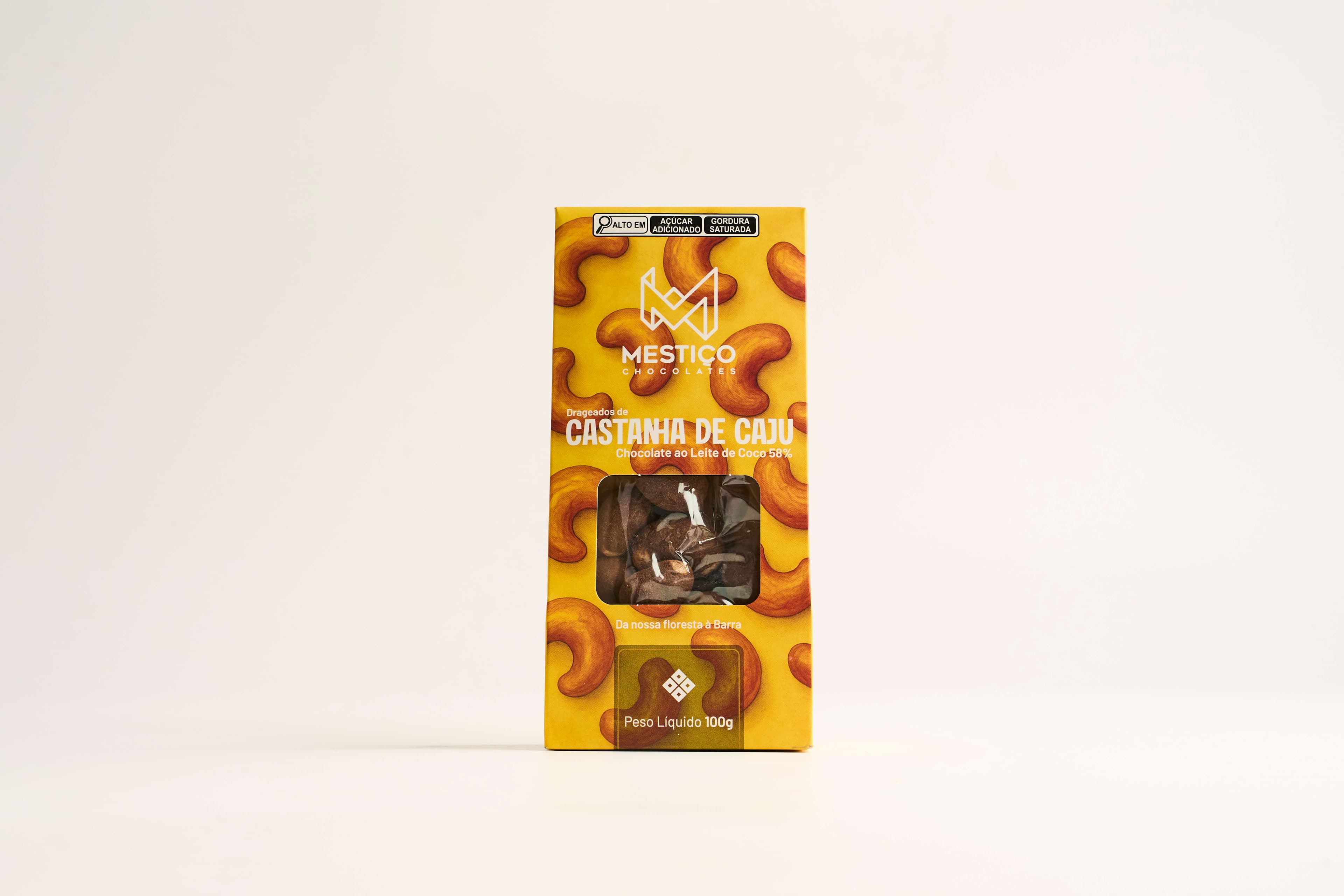 Drageado de castanha de caju com chocolate 58% ao leite de coco 100g