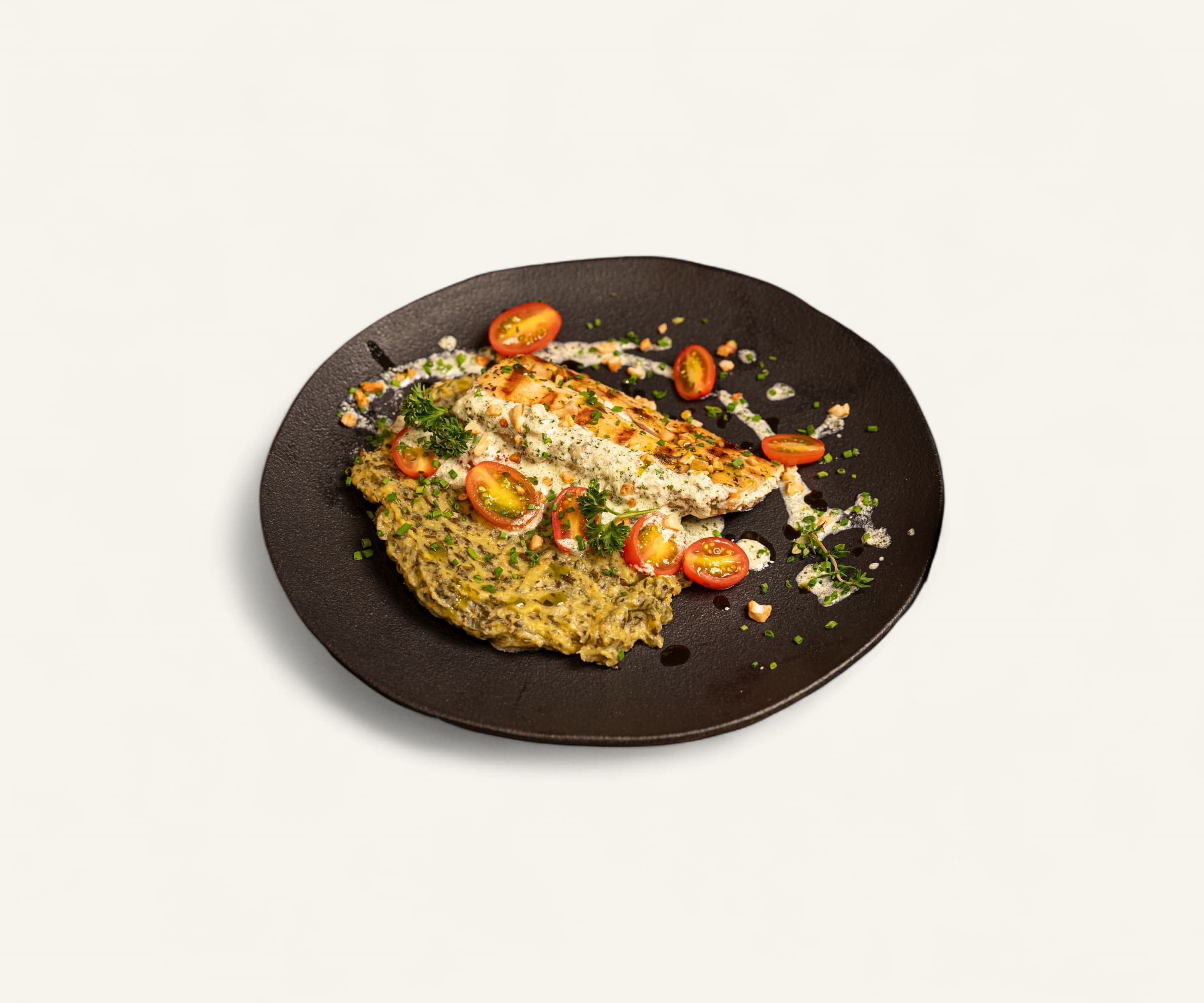 Peixe assado com purê de banana da terra e couve 350g