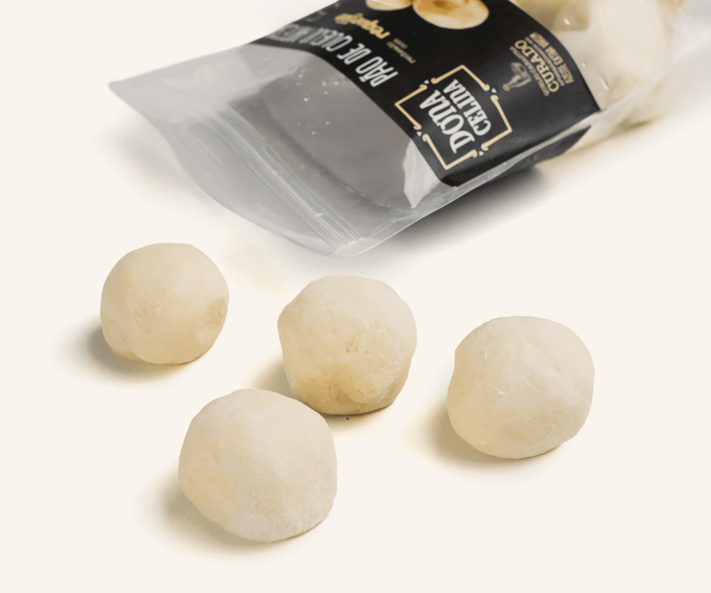 Pão de queijo artesanal com requeijão 500g