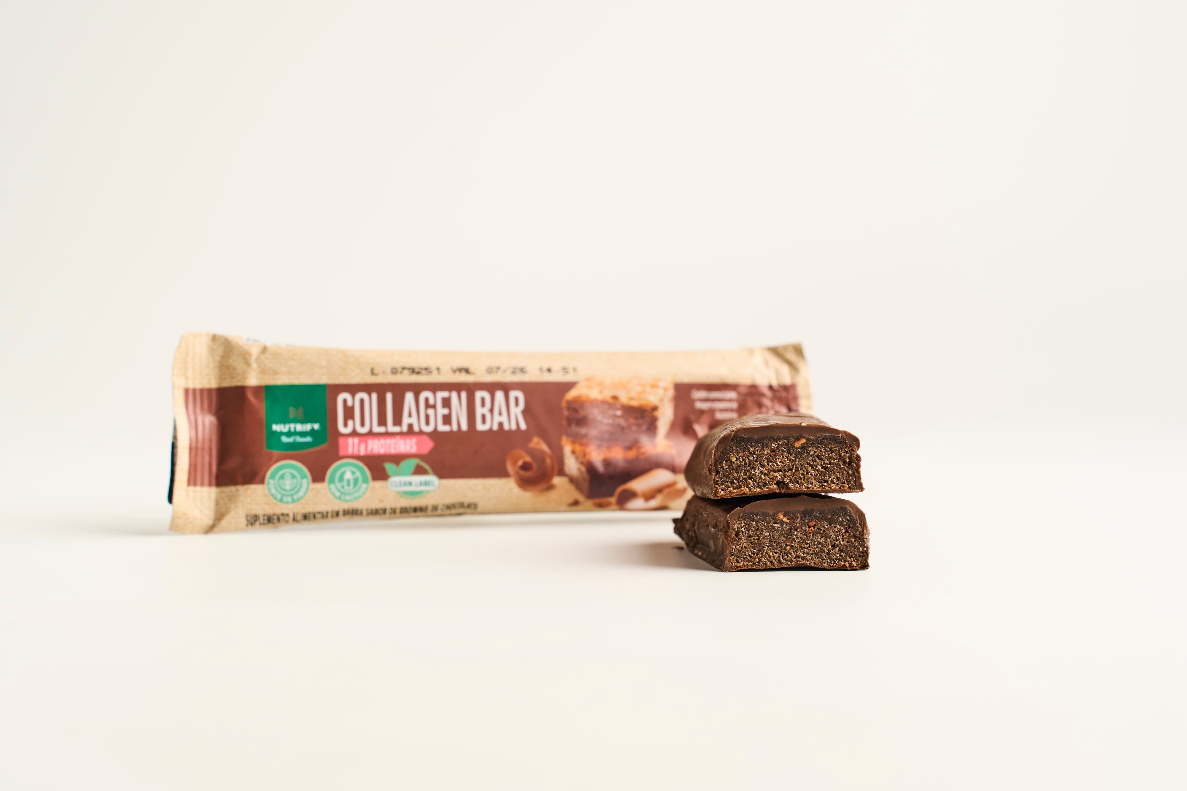 Barra de colágeno com 11g de proteína Collagen bar sabor brownie de chocolate 50g