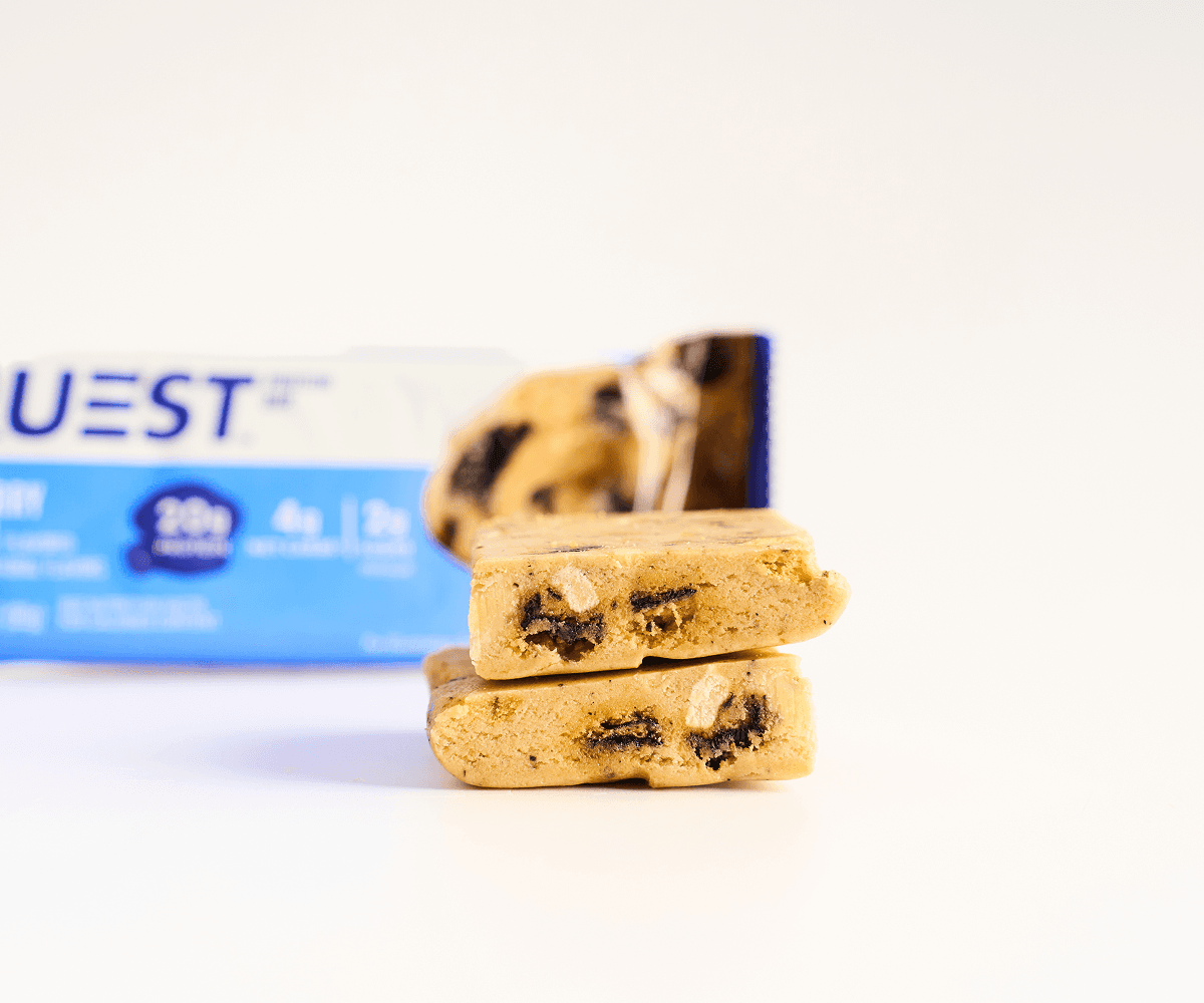 Barra de proteína 20g oatmeal chocolate chip Quest Bar 60g