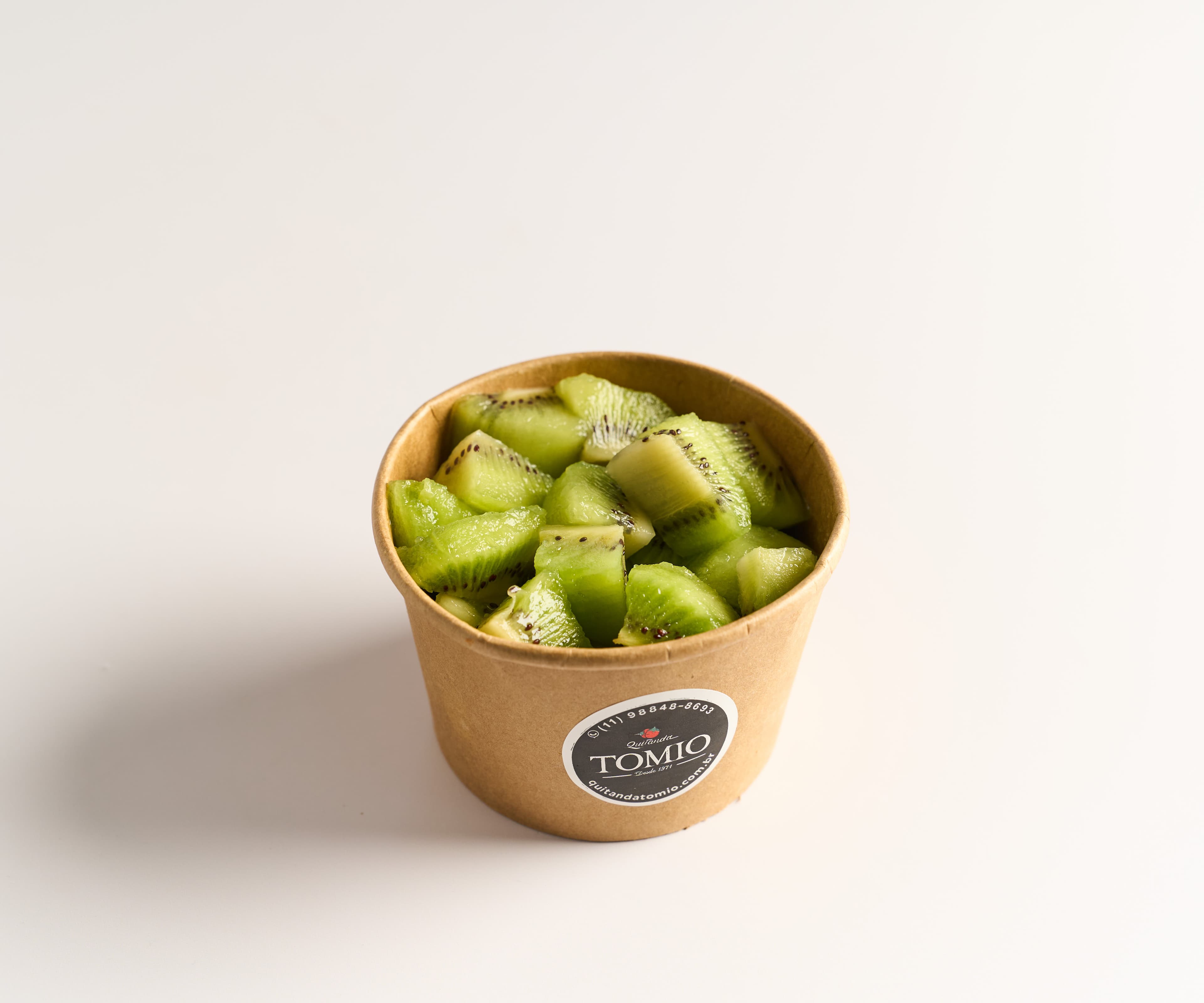 Kiwi verde cortado higienizado 400g
