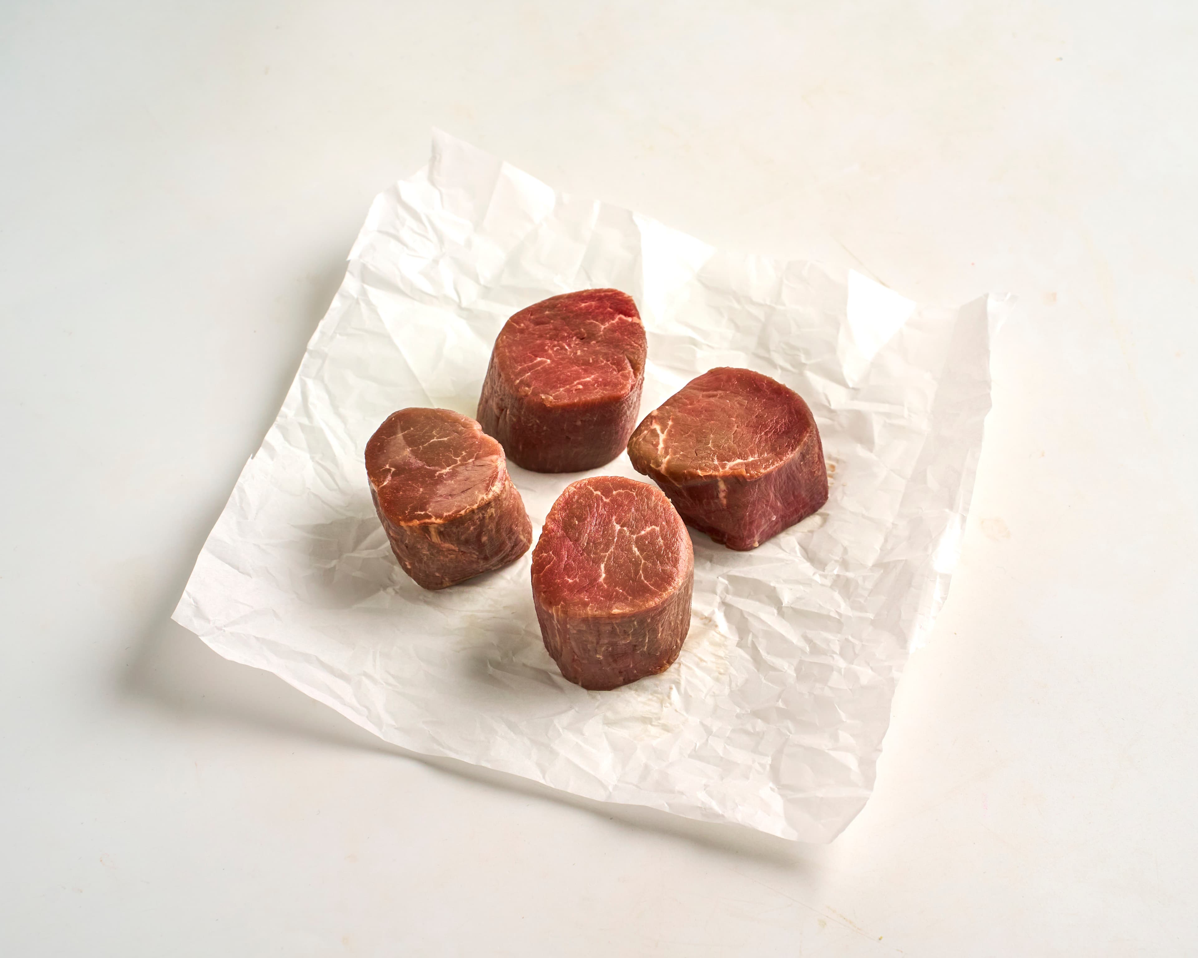 Filé mignon bovino em medalhão 400g