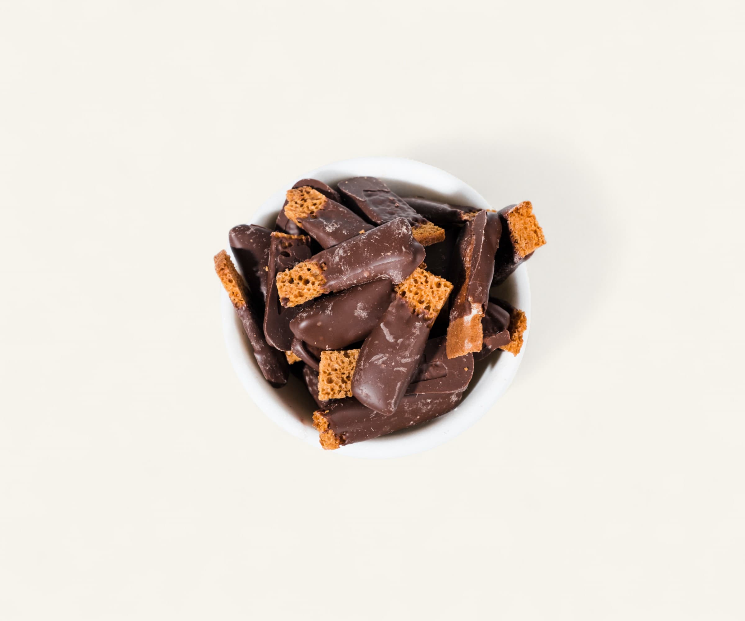 Biscoito de mel e especiarias com cobertura de chocolate 110g