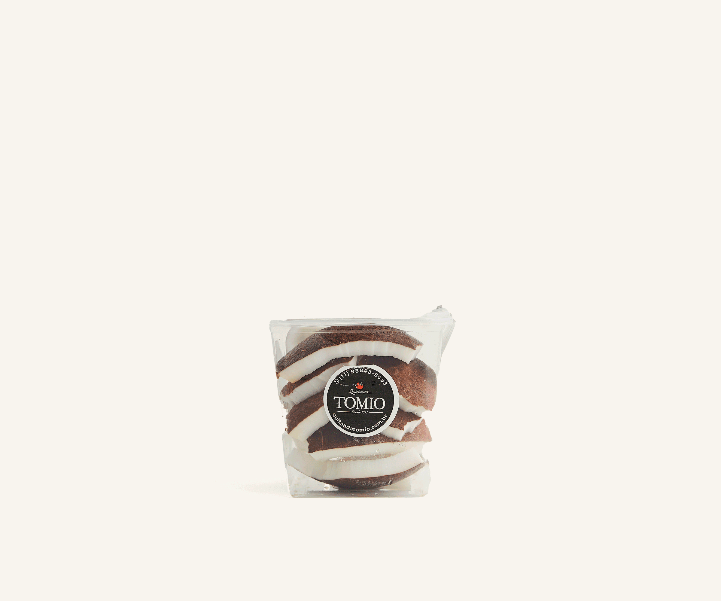 Coco seco com casca pedaço higienizado 400g