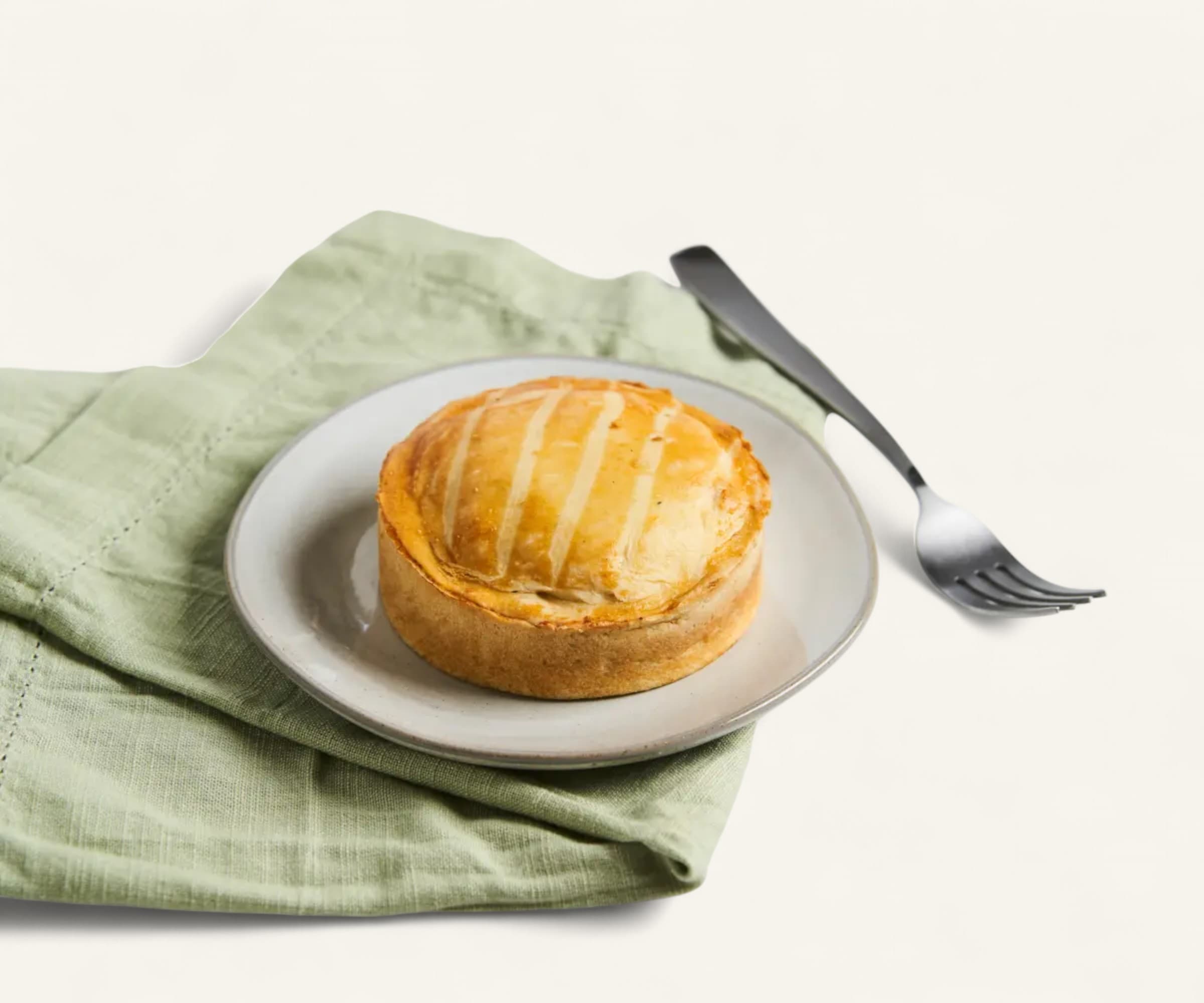 Torta de frango em cubos com ervas e cream-cheese 180g