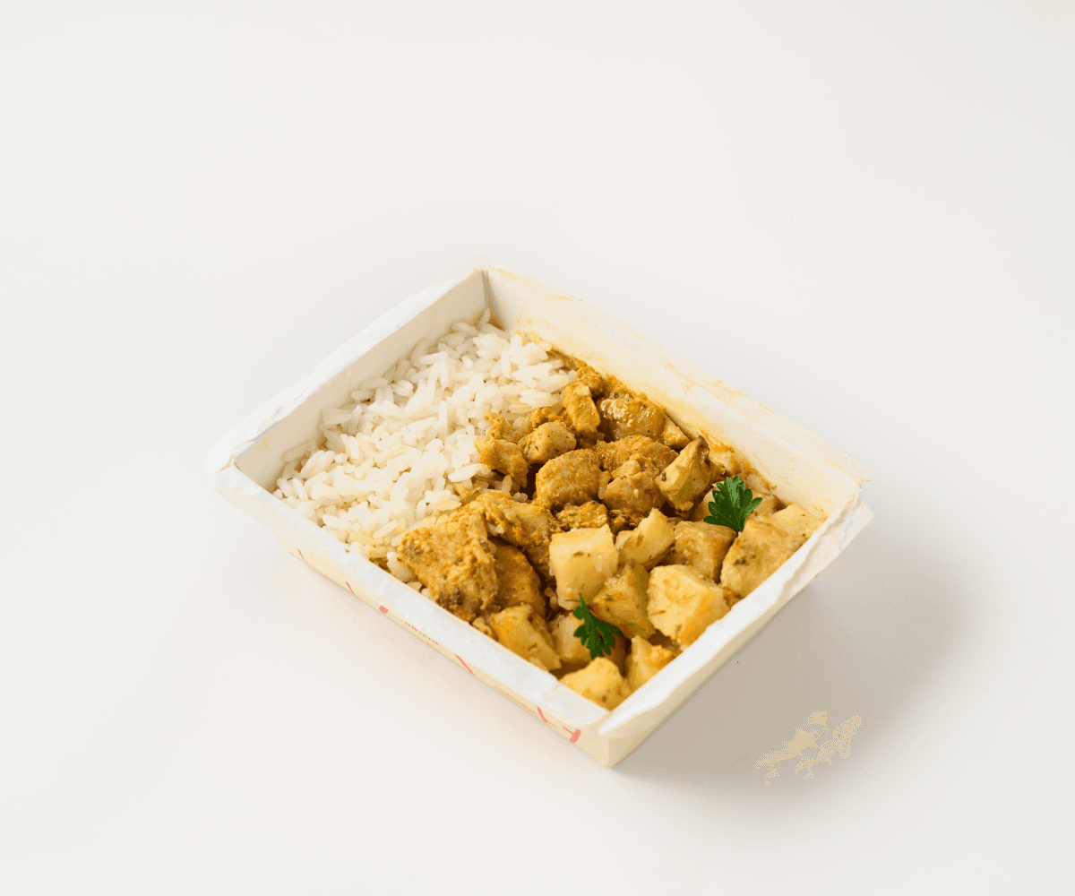 Estrogonofe de frango, arroz branco e batata assada Liv Up 300g