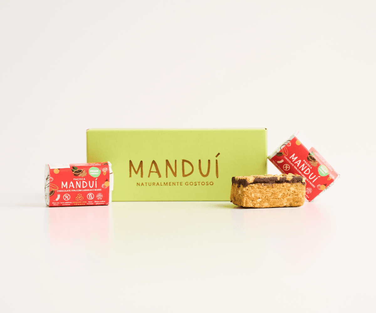 Paçoca com cobertura chocolate 70% com laranja e nozes 4 unidades