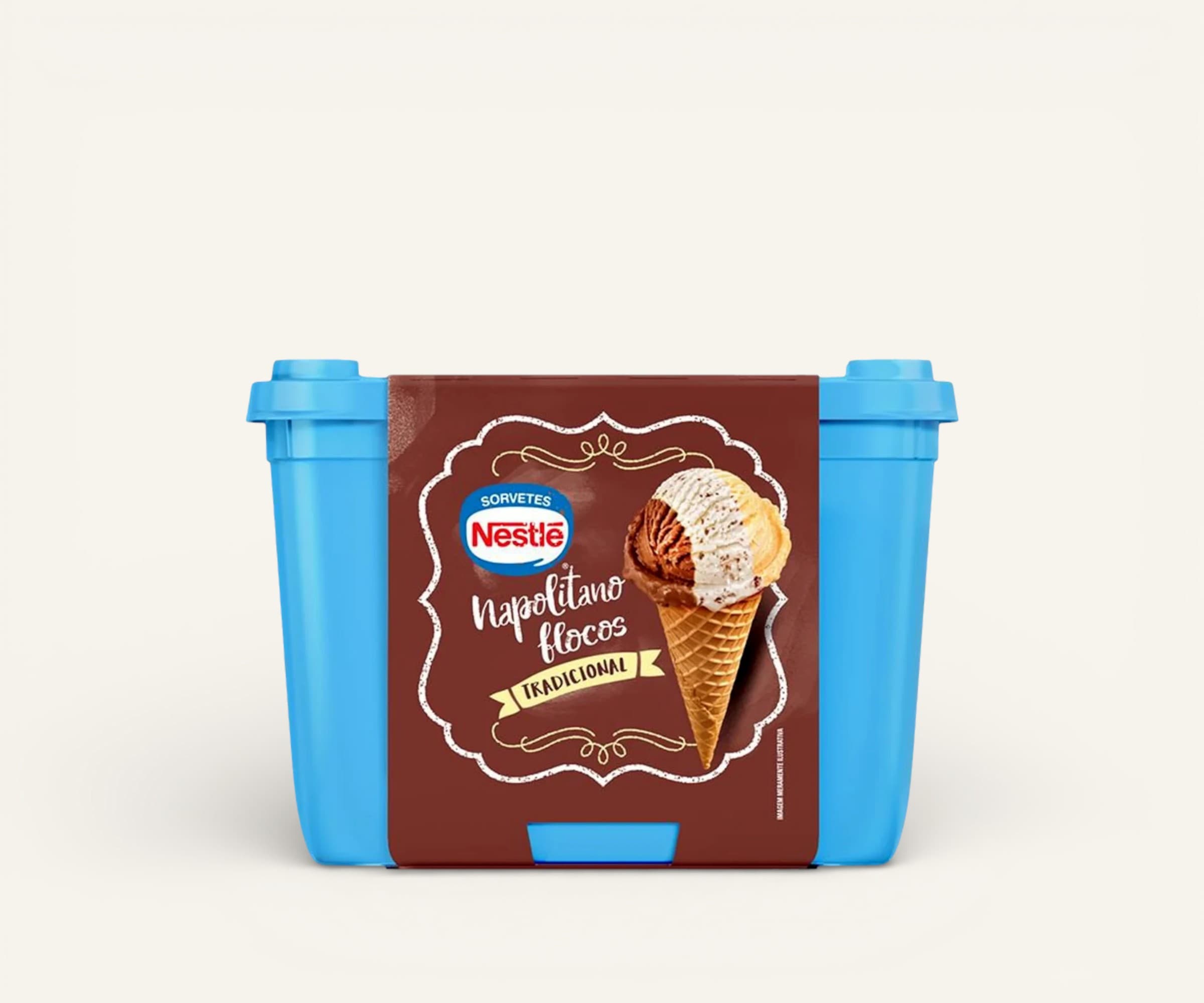 Sorvete tradicional sabor napolitano flocos Nestlé 1,5l