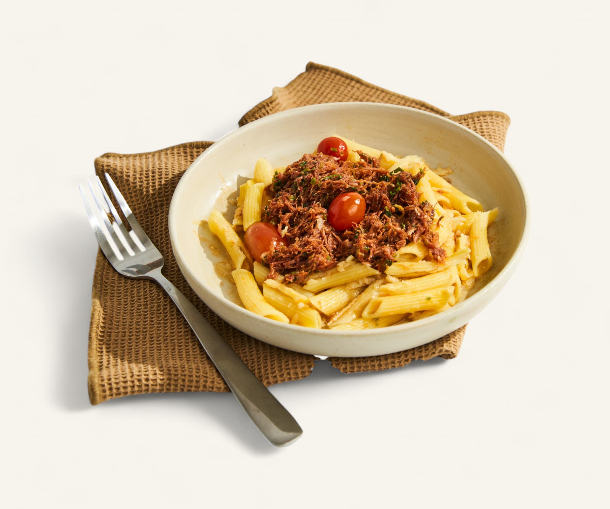 Ragú de costela, penne e tomate confit 270g