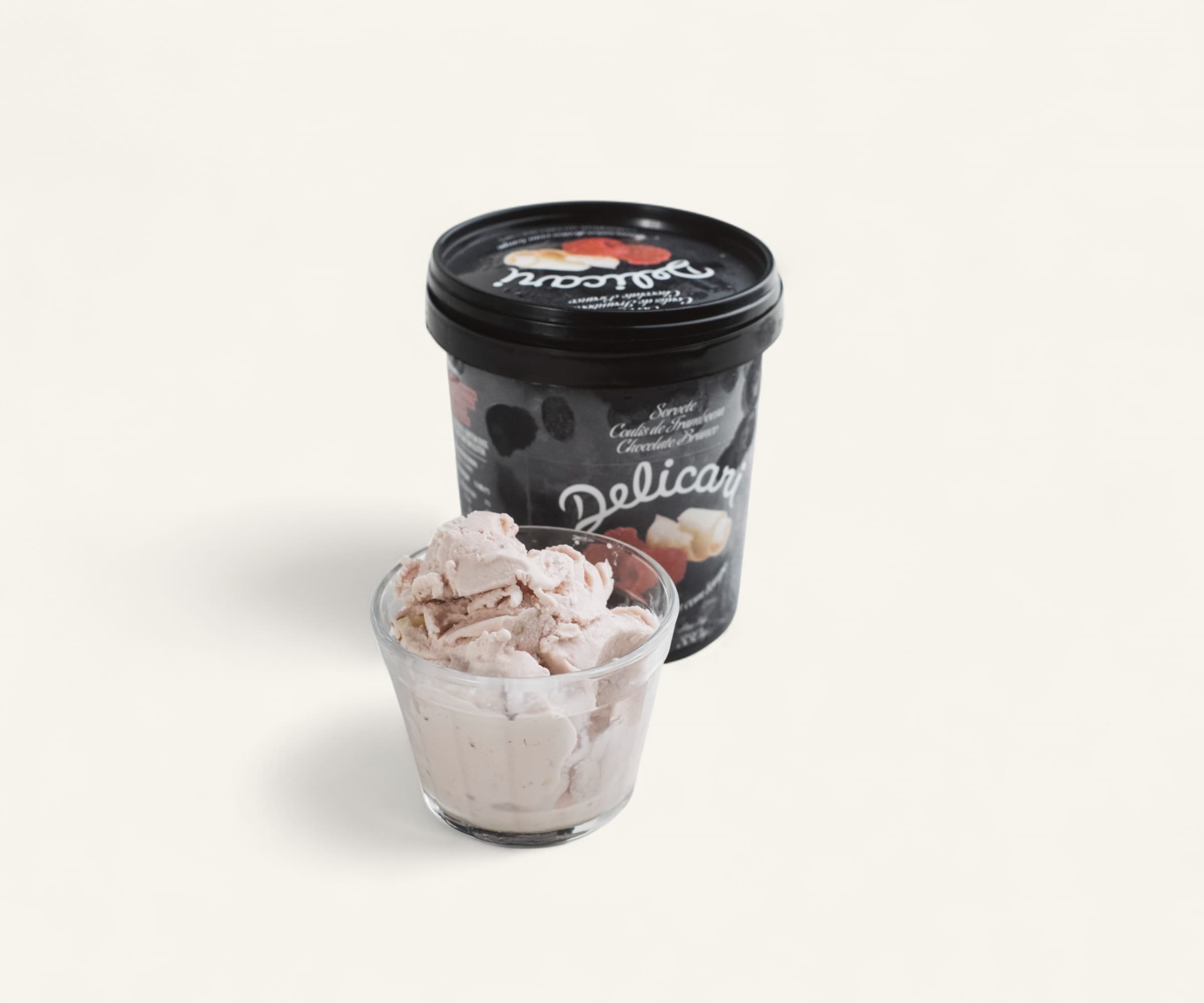 Sorvete de framboesa com chocolate branco Delicari 500ml