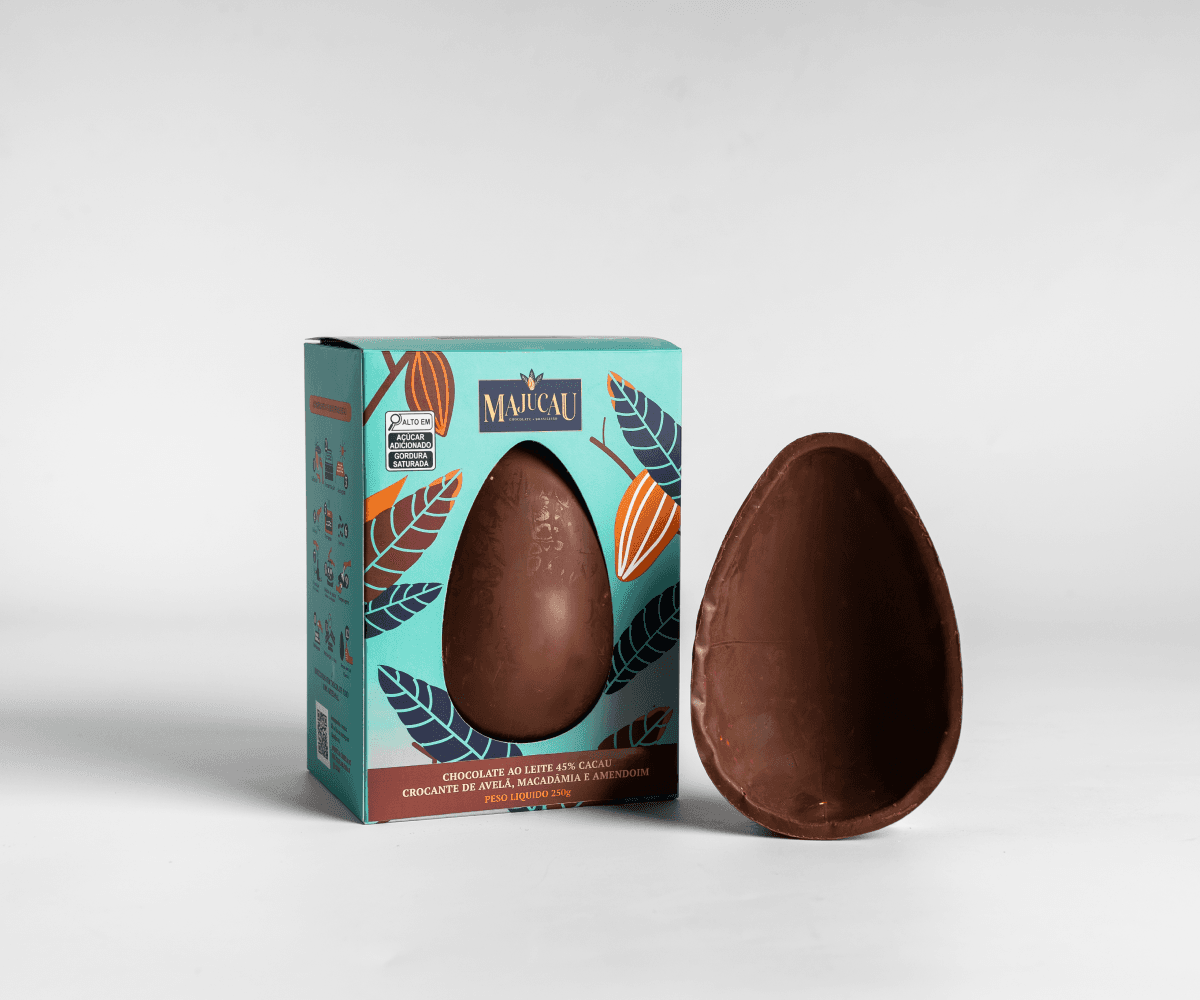 Ovo de chocolate ao Leite 45% com Avelâ, Macadamia e Amendoim 250g