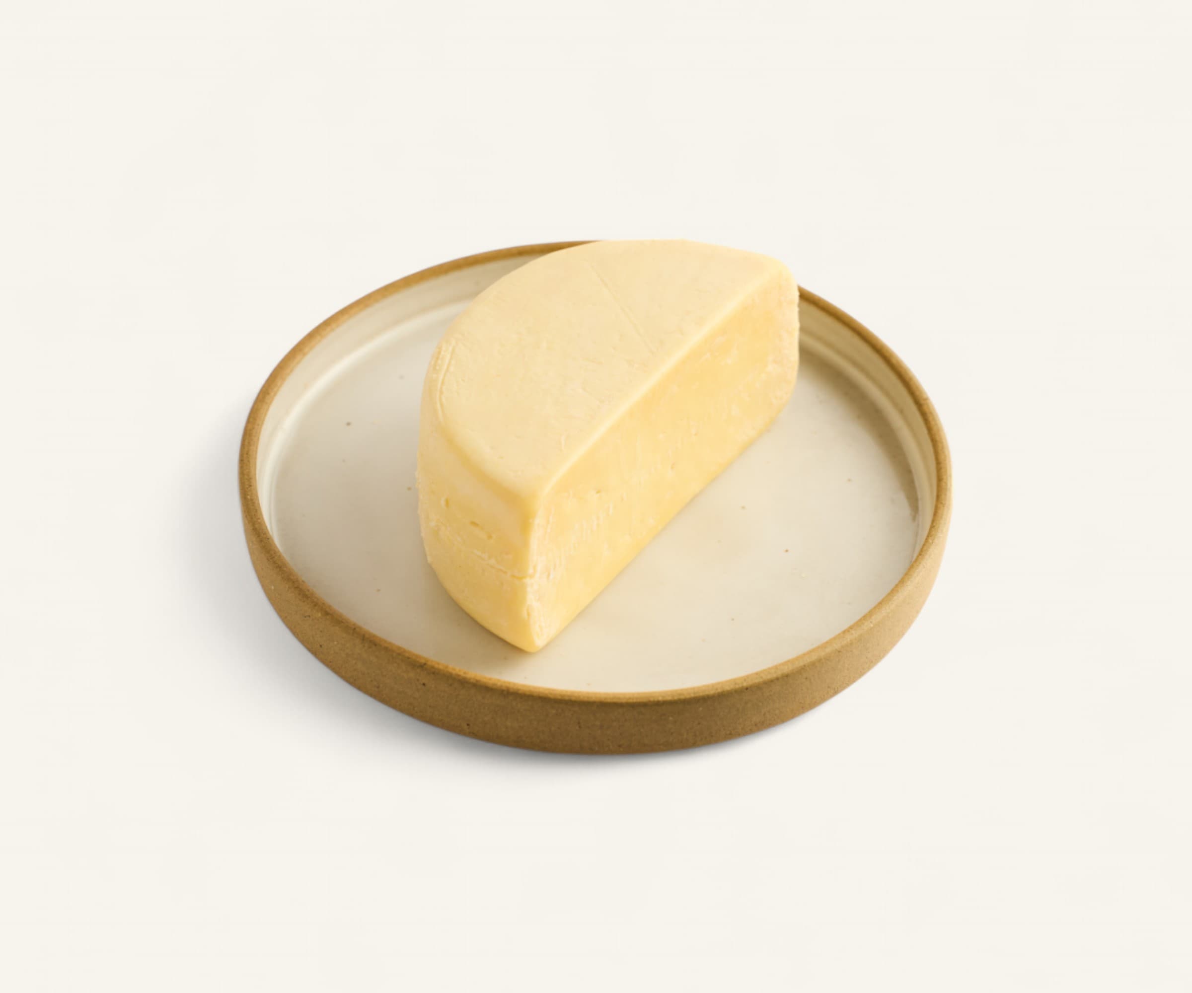 Queijo artesanal meia cura serro 330g