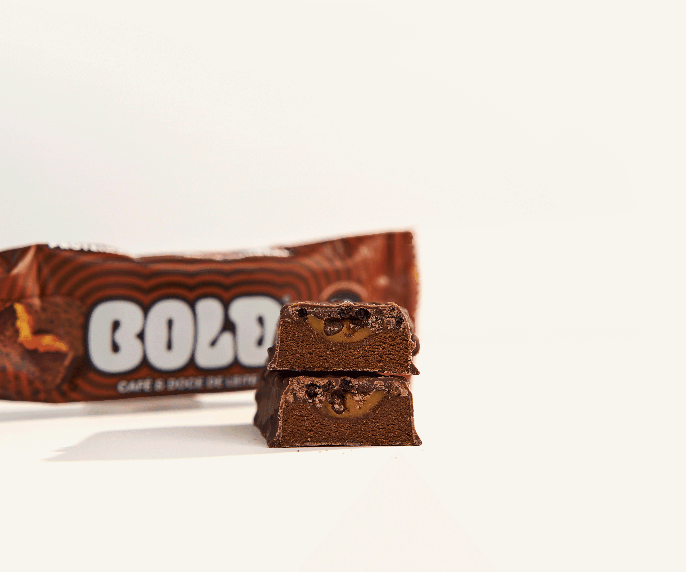 Barra de proteína Bold 20g sabor café e doce de leite 60g