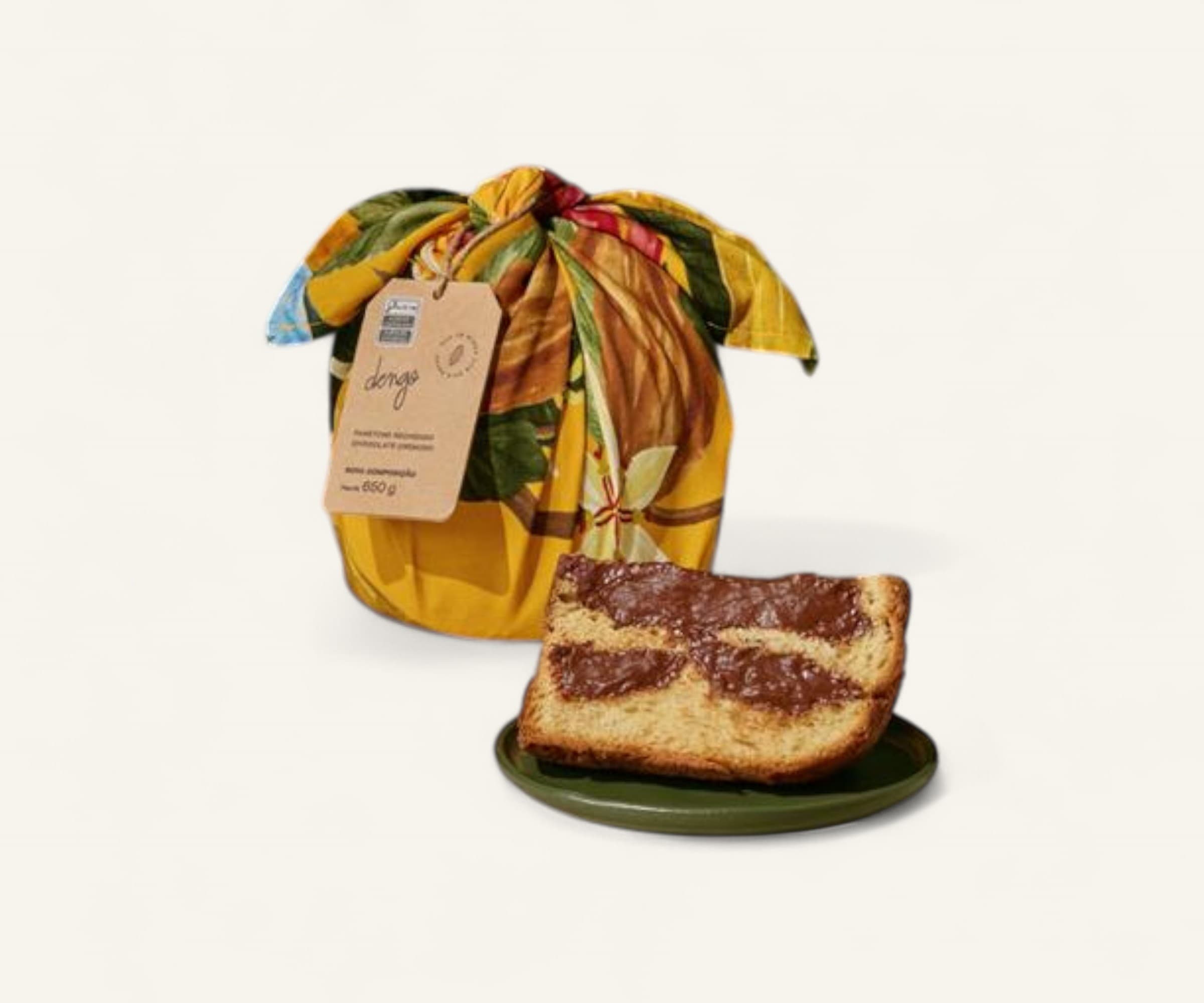 Panetone recheado com chocolate cremoso Dengo 600g