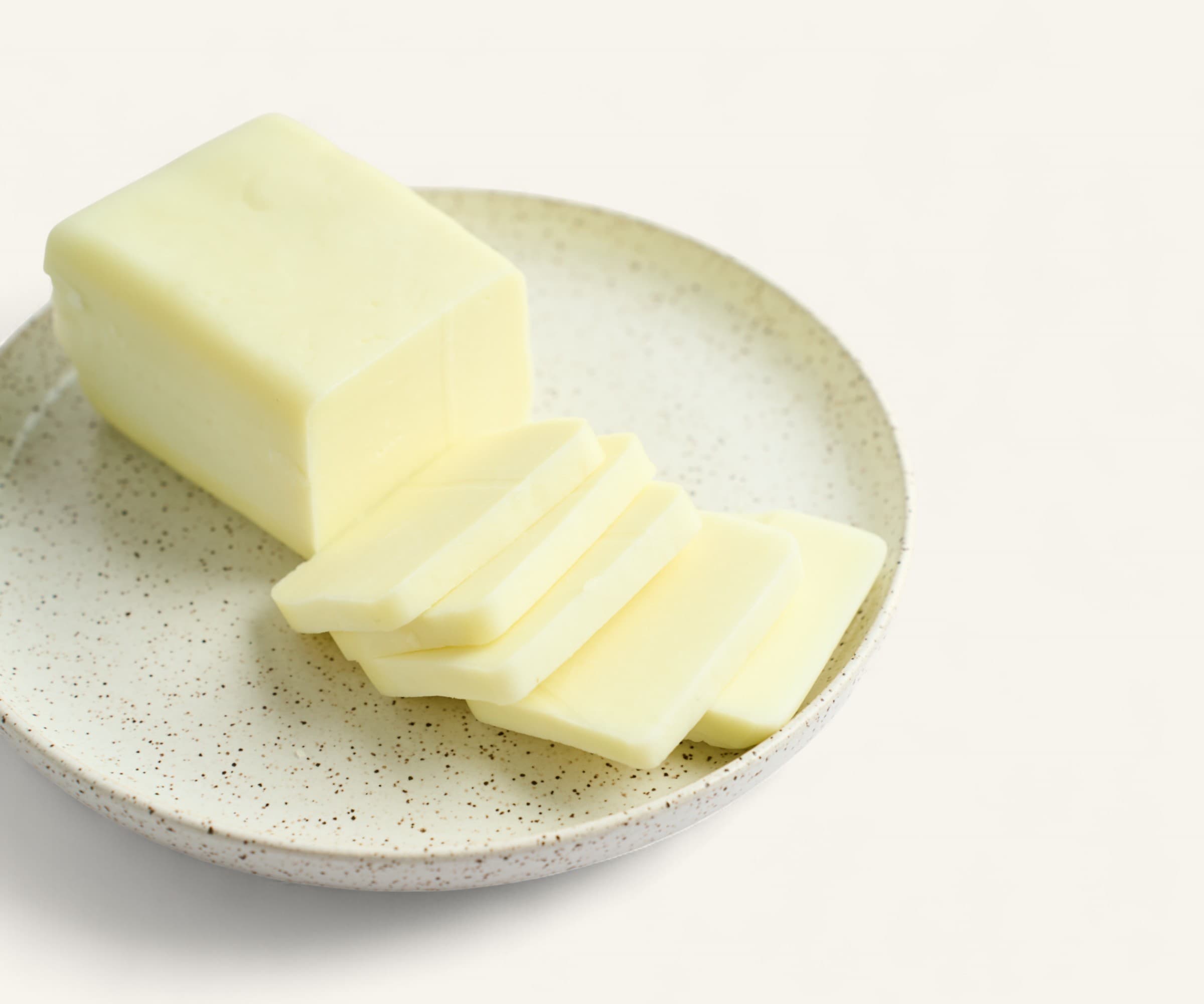 Queijo mussarela de búfala em barra Almeida Prado 300g