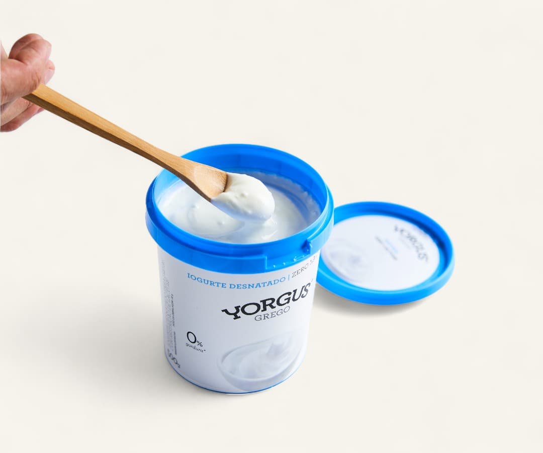 Iogurte grego desnatado natural sem lactose Yorgus 500g