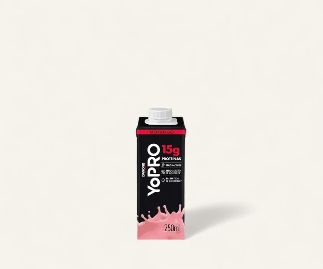 Bebida láctea UHT 15g de proteína sabor morango YoPro 250ml