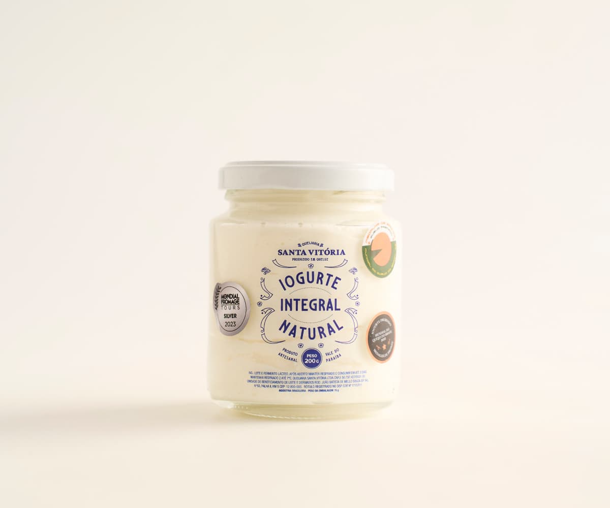 Iogurte natural integral 200g