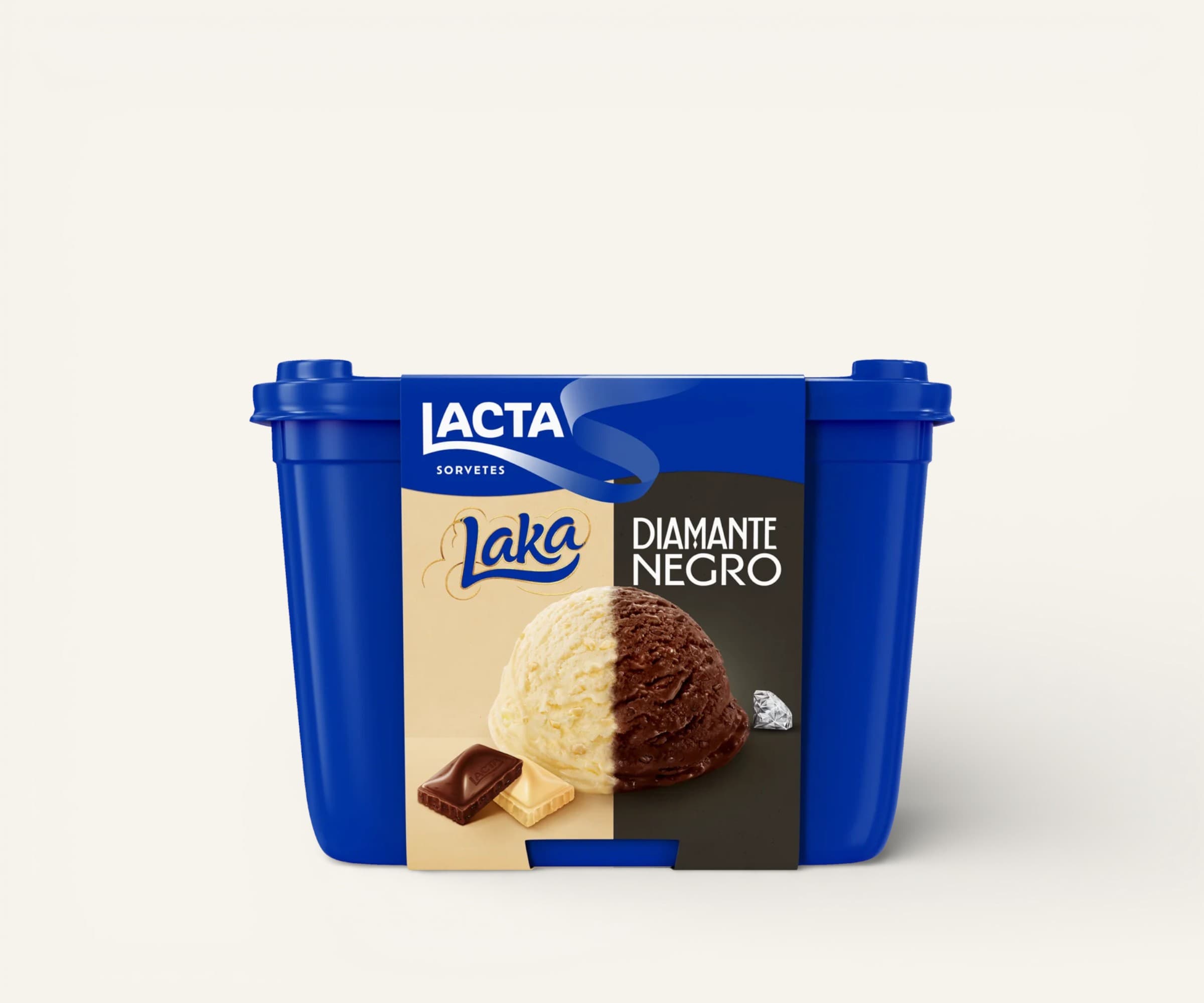 Sorvete de chocolate Laka e Diamante Negro Lacta 1,5l